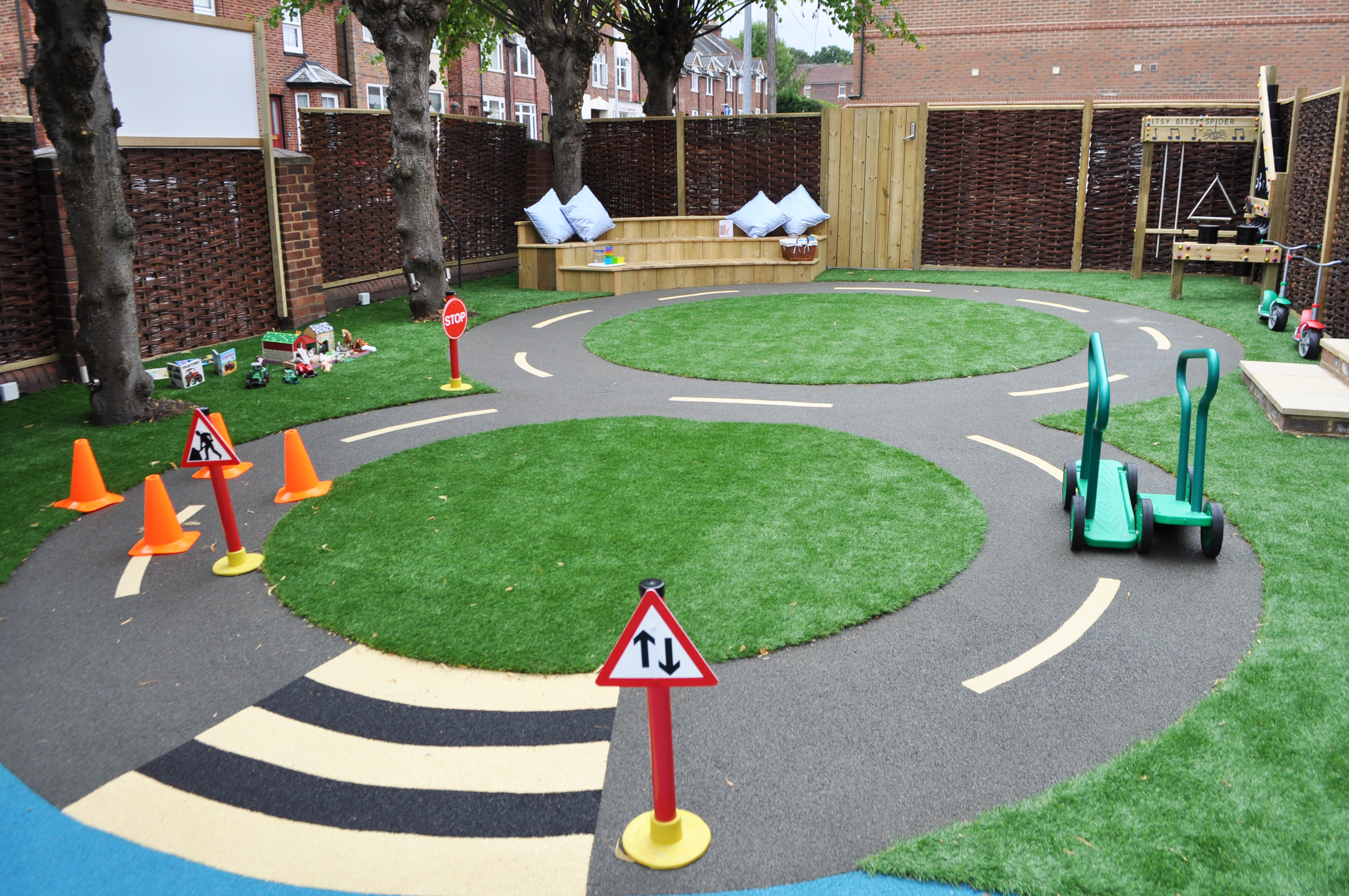 Make the Most of the Playground with Artificial Grass