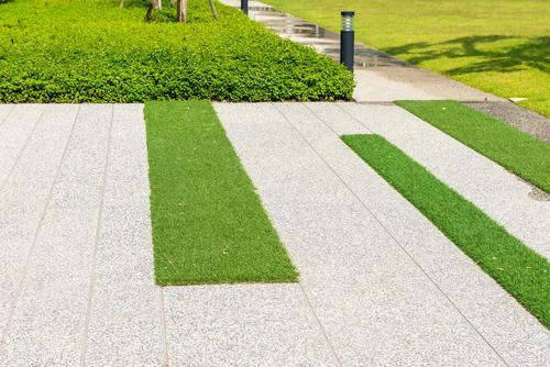 How And Why You Should Lay Artificial Grass On Concrete Blog