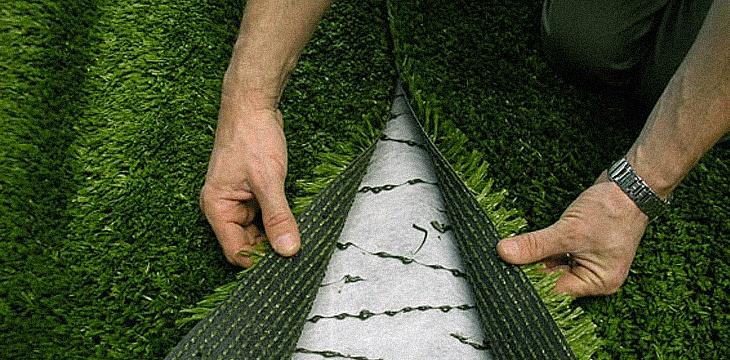 How to Lay Artificial Grass in Your Garden