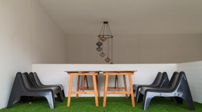 Alternative Carpeting: Artificial Grass Indoors